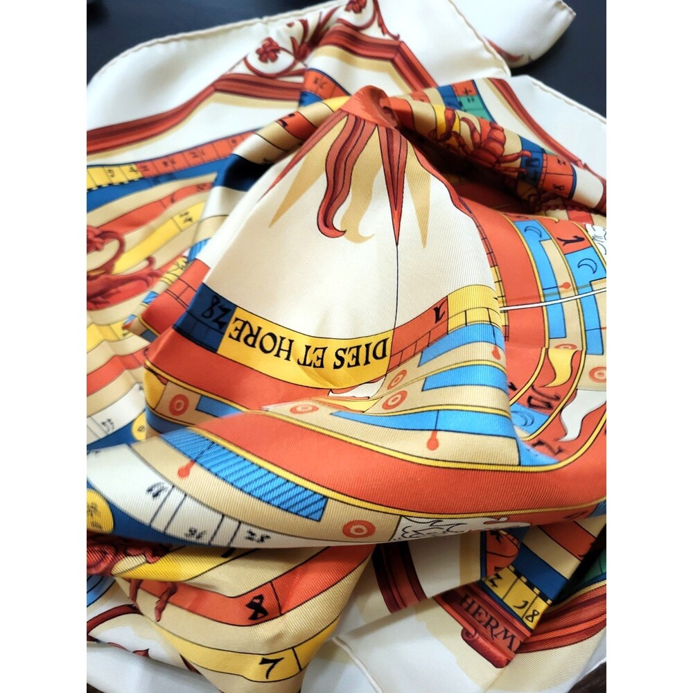 RARE VINTAGE HERMES Silk Scarf "Dies et Hore" Astrologie Classic Care' 90 Mint - Picture 12 of 16